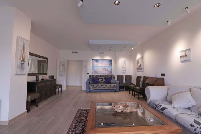 Image No.16-3 Bed Apartment for sale