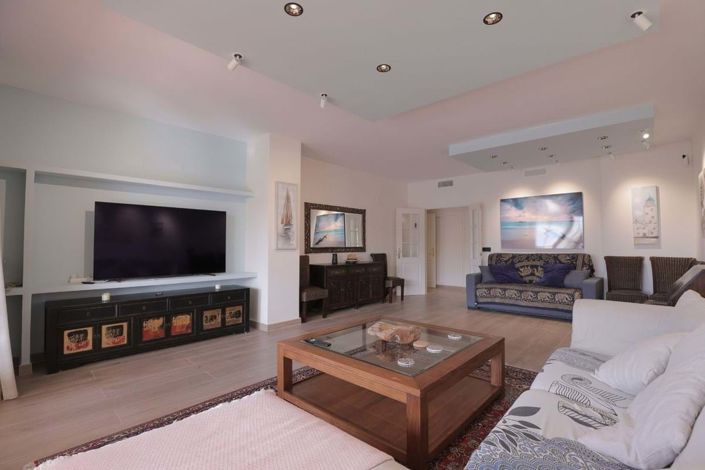 Image No.22-3 Bed Apartment for sale