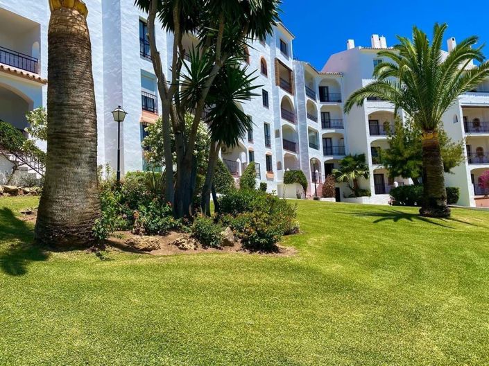 Image No.37-3 Bed Apartment for sale