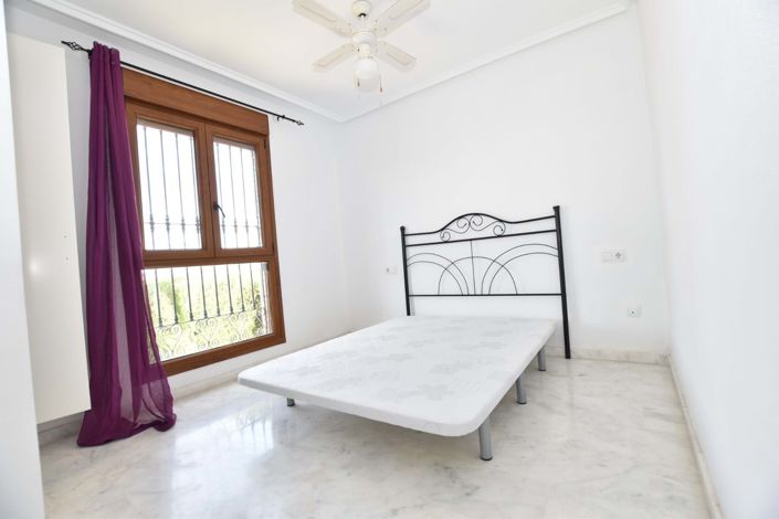 Image No.13-2 Bed Bungalow for sale
