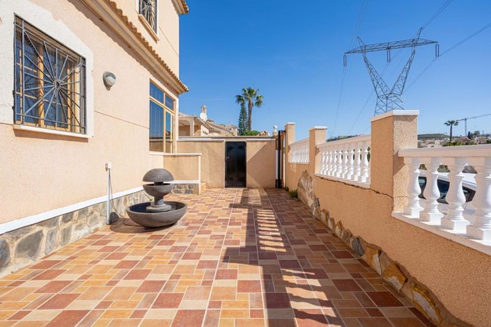Image No.21-5 Bed Villa for sale
