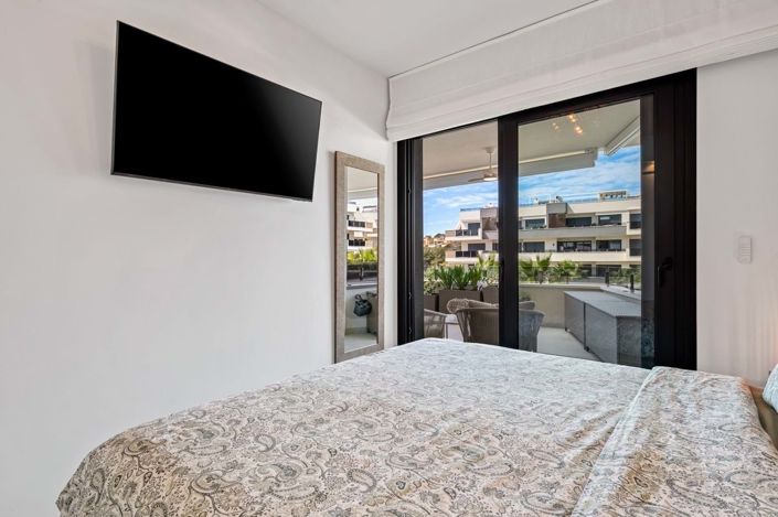 Image No.19-2 Bed Apartment for sale