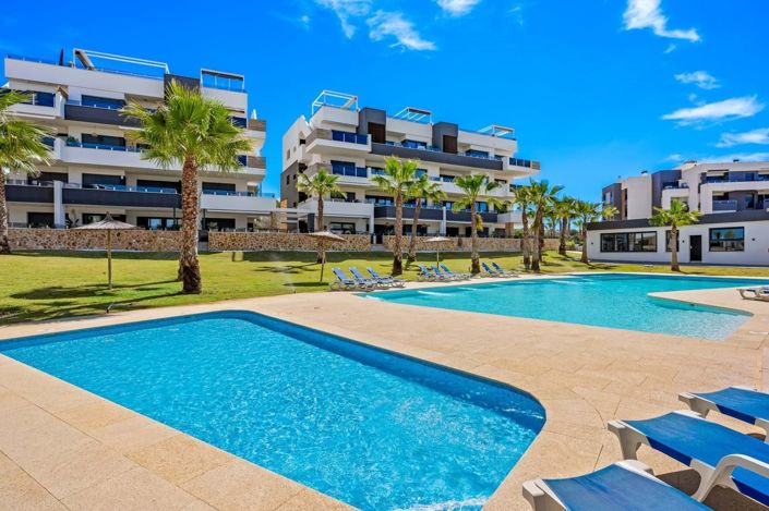 Image No.37-2 Bed Apartment for sale
