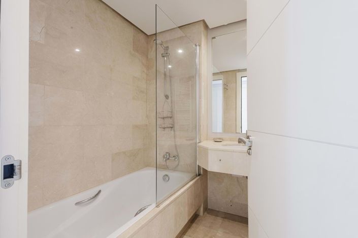 Image No.21-2 Bed Penthouse for sale