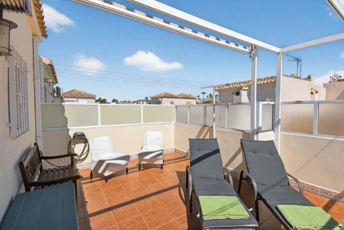 Image No.18-3 Bed Villa for sale