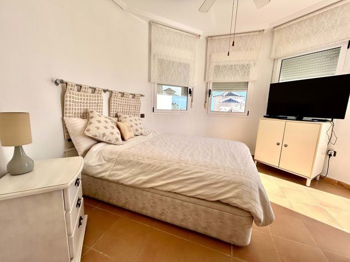 Image No.15-4 Bed Villa for sale