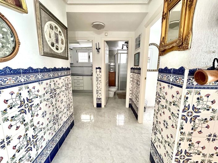Image No.29-4 Bed Villa for sale