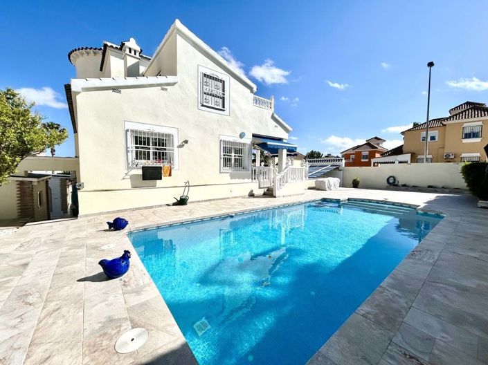Image No.33-4 Bed Villa for sale