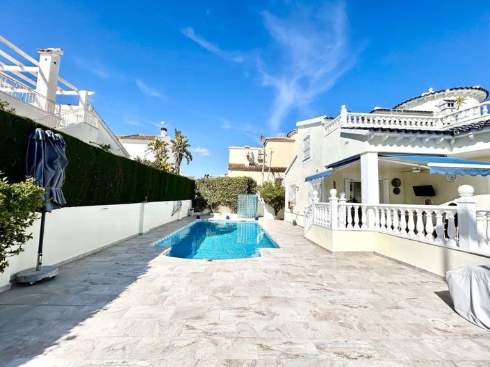 Image No.34-4 Bed Villa for sale