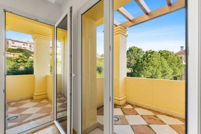 Image No.14-2 Bed Apartment for sale