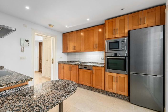 Image No.31-2 Bed Apartment for sale