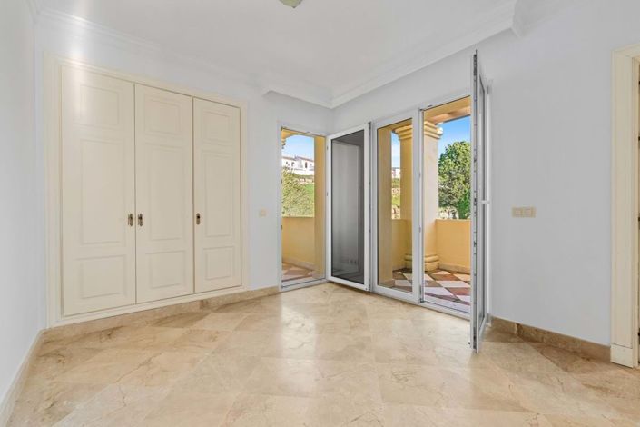 Image No.7-2 Bed Apartment for sale