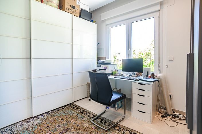 Image No.24-3 Bed Villa for sale