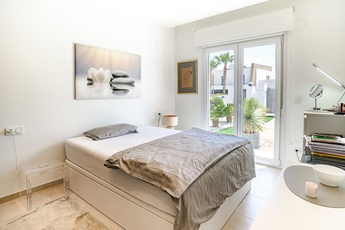 Image No.25-3 Bed Villa for sale