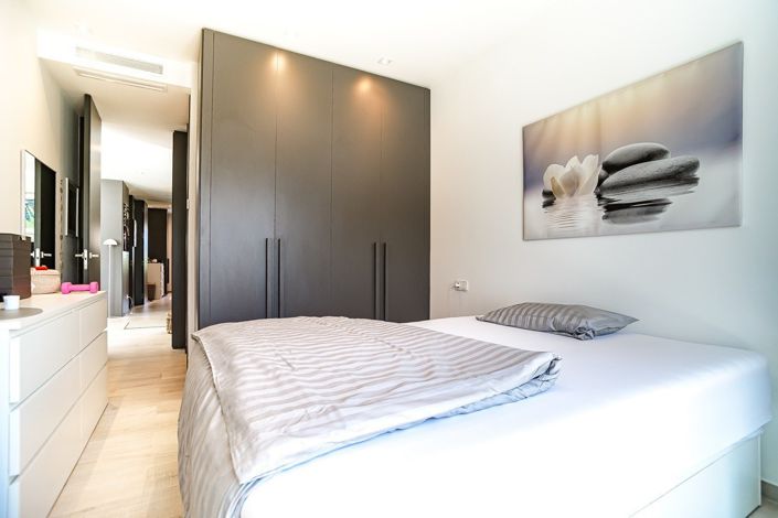 Image No.26-3 Bed Villa for sale