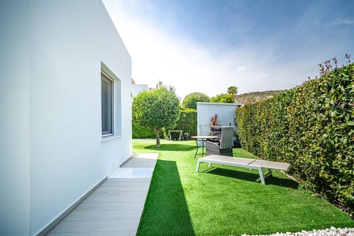 Image No.32-3 Bed Villa for sale