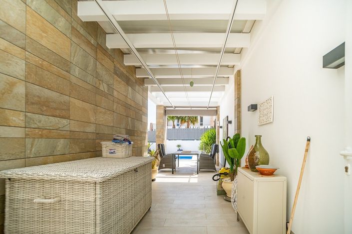 Image No.8-3 Bed Villa for sale