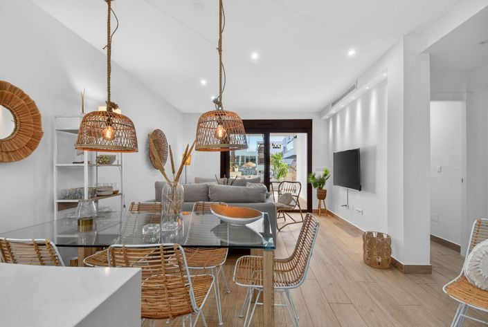 Image No.12-2 Bed Apartment for sale