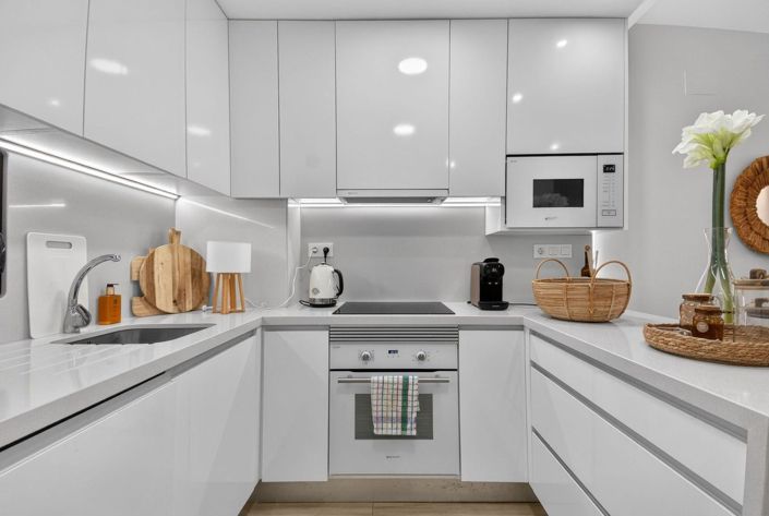 Image No.16-2 Bed Apartment for sale