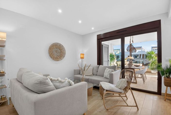 Image No.8-2 Bed Apartment for sale