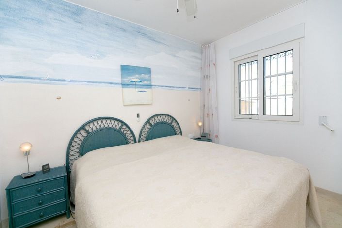 Image No.16-2 Bed Apartment for sale