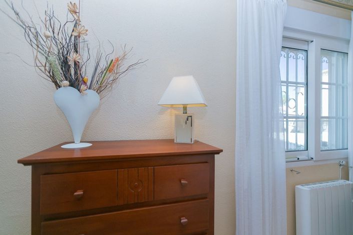 Image No.25-2 Bed Apartment for sale