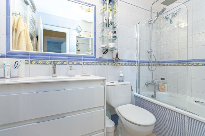 Image No.28-2 Bed Apartment for sale