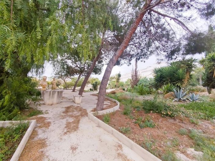 Image No.49-4 Bed Villa for sale