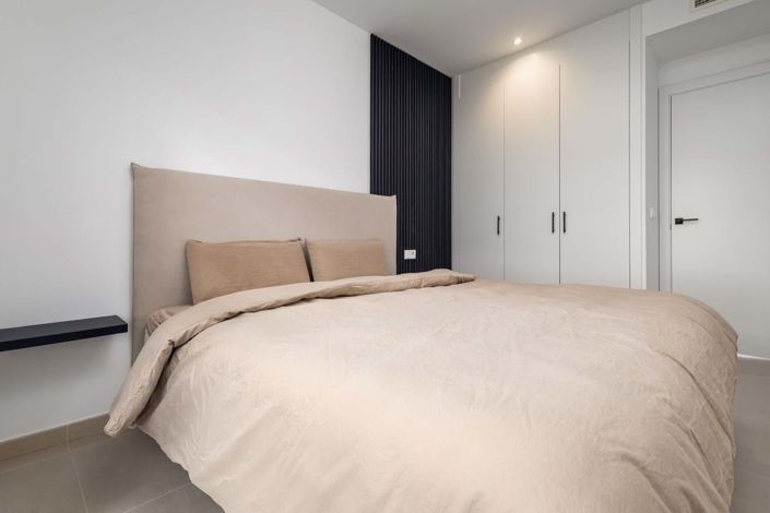Image No.16-3 Bed Apartment for sale