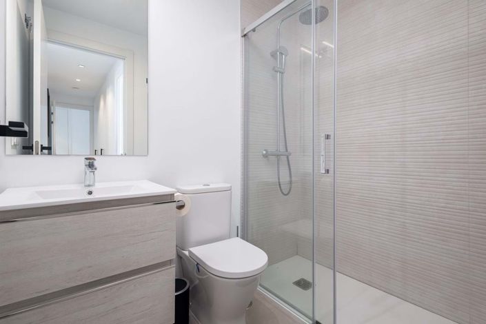 Image No.18-3 Bed Apartment for sale