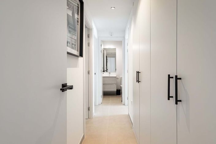 Image No.21-3 Bed Apartment for sale