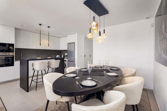 Image No.3-3 Bed Apartment for sale