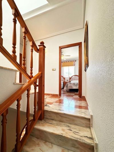 Image No.17-2 Bed Townhouse for sale