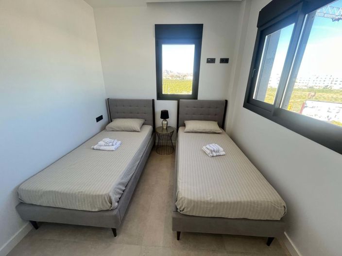 Image No.12-2 Bed Apartment for sale
