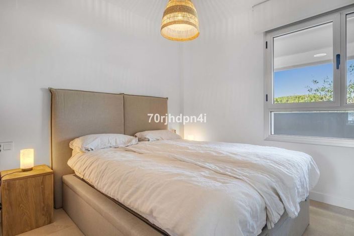 Image No.20-2 Bed Apartment for sale