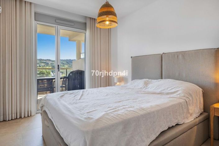 Image No.22-2 Bed Apartment for sale