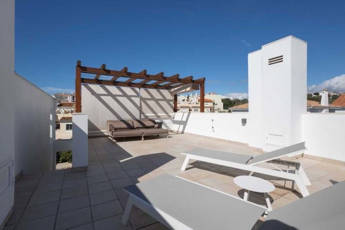 Image No.13-4 Bed Semi-Detached for sale