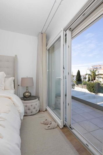 Image No.7-4 Bed Semi-Detached for sale
