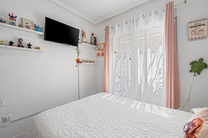 Image No.19-3 Bed Villa for sale