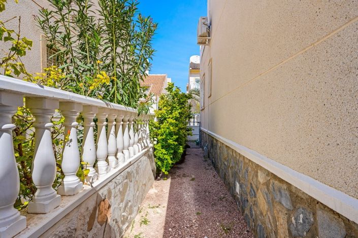 Image No.7-3 Bed Villa for sale