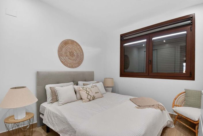 Image No.21-2 Bed Apartment for sale