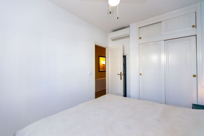 Image No.18-2 Bed Apartment for sale