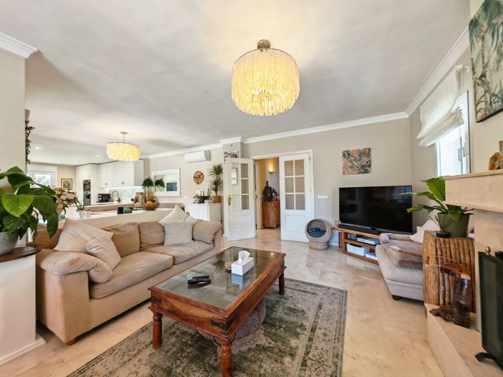 Image No.5-4 Bed Villa for sale