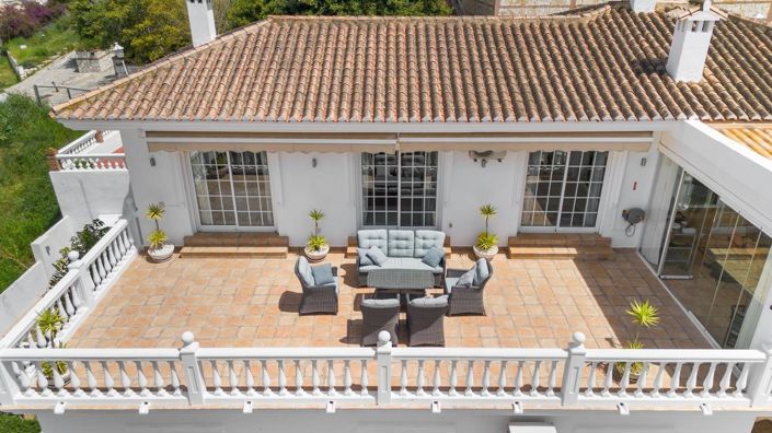 Image No.3-4 Bed Villa for sale