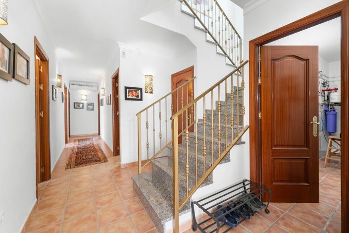 Image No.33-4 Bed Villa for sale