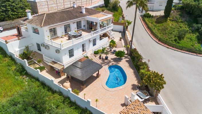 Image No.38-4 Bed Villa for sale