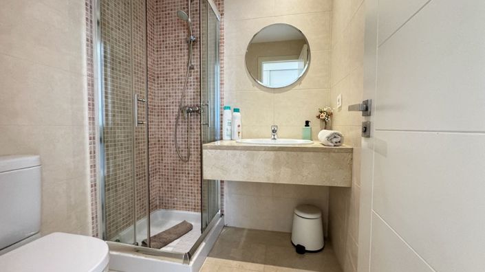 Image No.27-2 Bed Apartment for sale