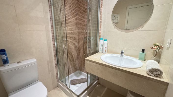 Image No.28-2 Bed Apartment for sale