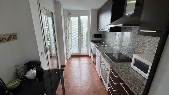 Image No.30-2 Bed Apartment for sale