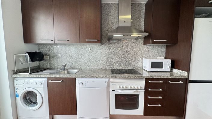 Image No.32-2 Bed Apartment for sale